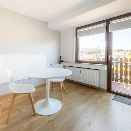 Private Studio Room Near Alzette River Appartamento Bereldange